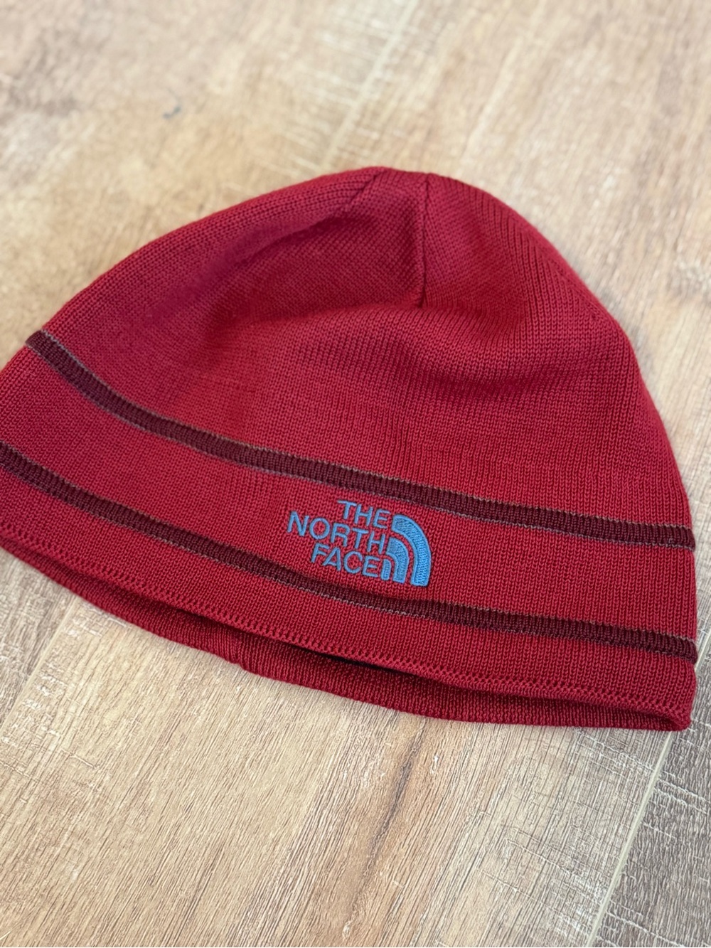 The North Face infant Red Beanie - Cozy Knit Hat